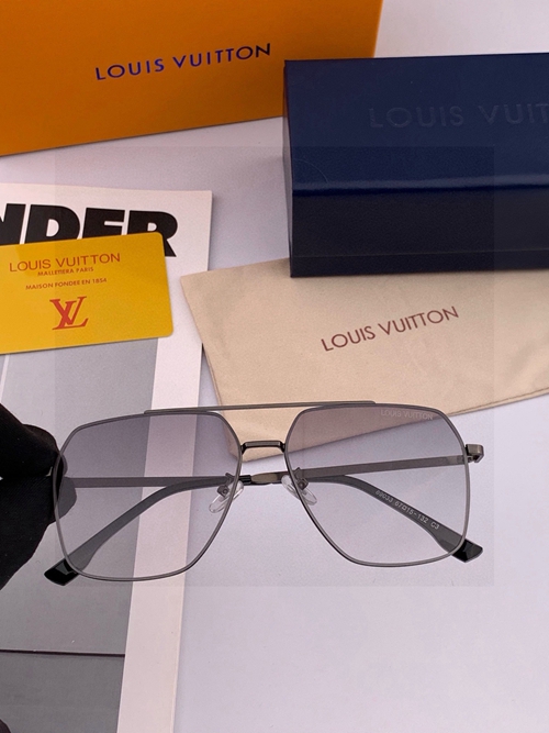 ルイヴィトンサングラス内部構造